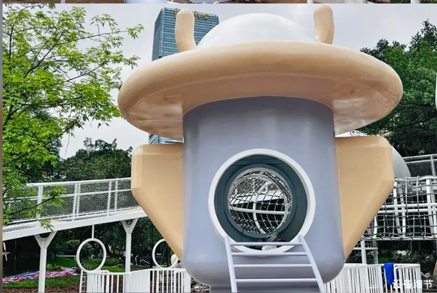 广州璟色雕塑 飞碟太空主题游乐设施(图2) 广州璟色雕塑 飞碟太空主题游乐设施(图2)