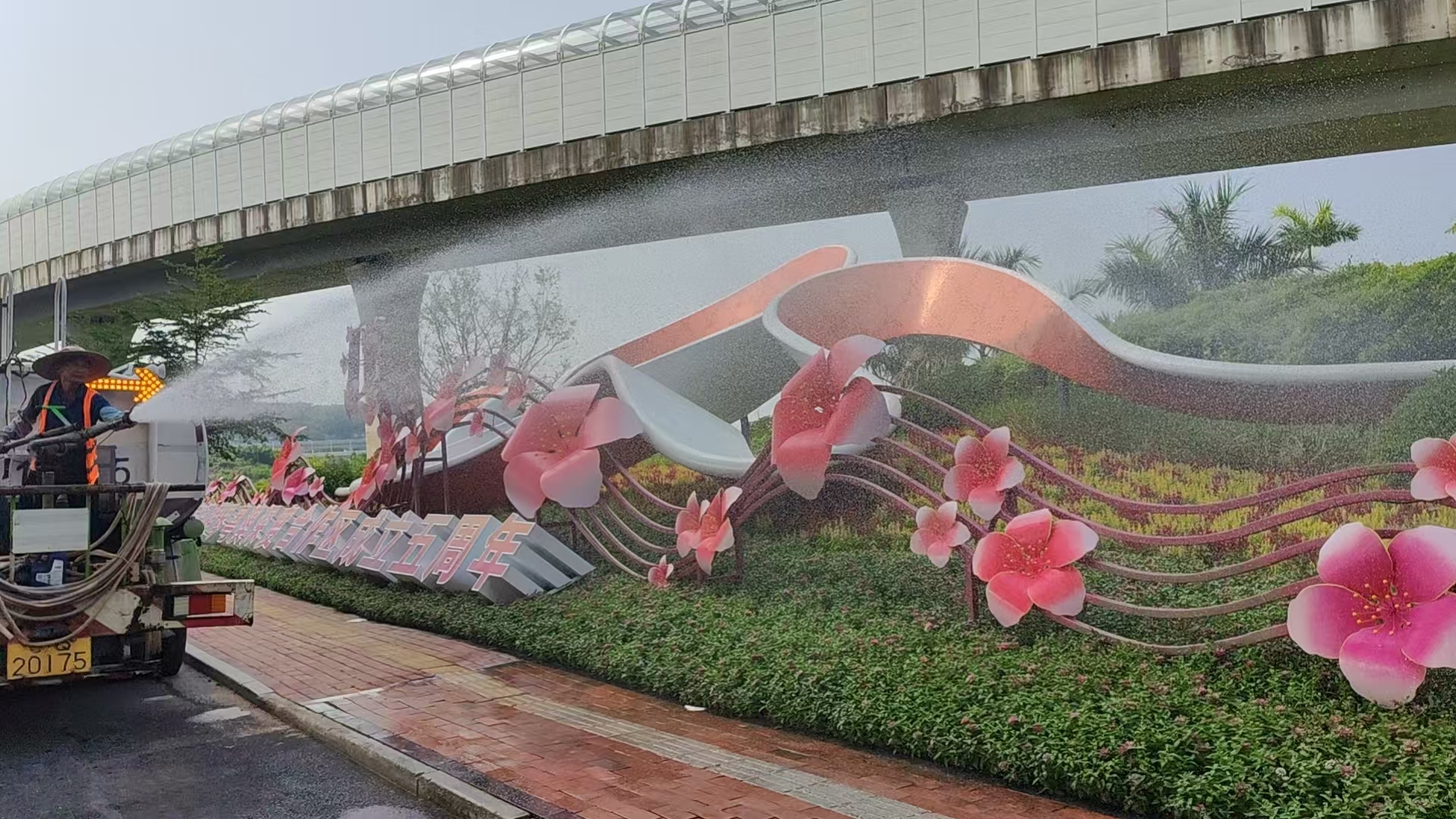珠海横琴花艺雕塑景观装置(图3)