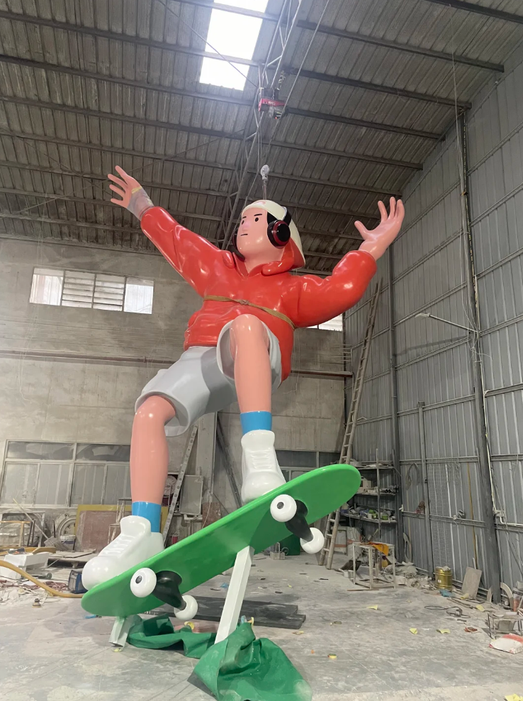 高空滑板少年玻璃钢卡通雕塑(图1) 高空滑板少年玻璃钢卡通雕塑(图1)